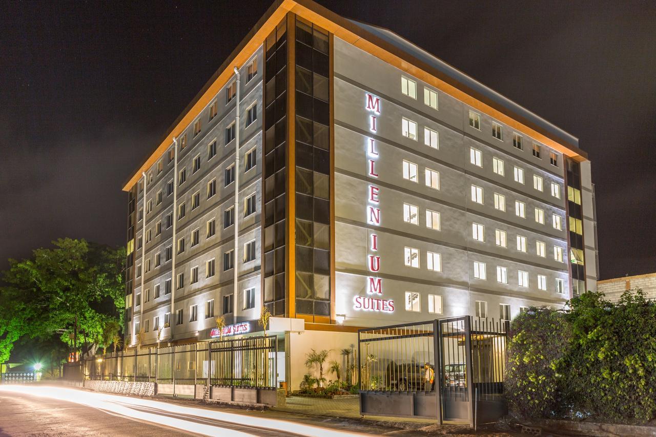 Millenium Suites โคนาครี ภายนอก รูปภาพ